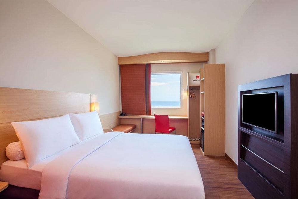 Ibis Manado City Center Boulevard Zewnętrze zdjęcie