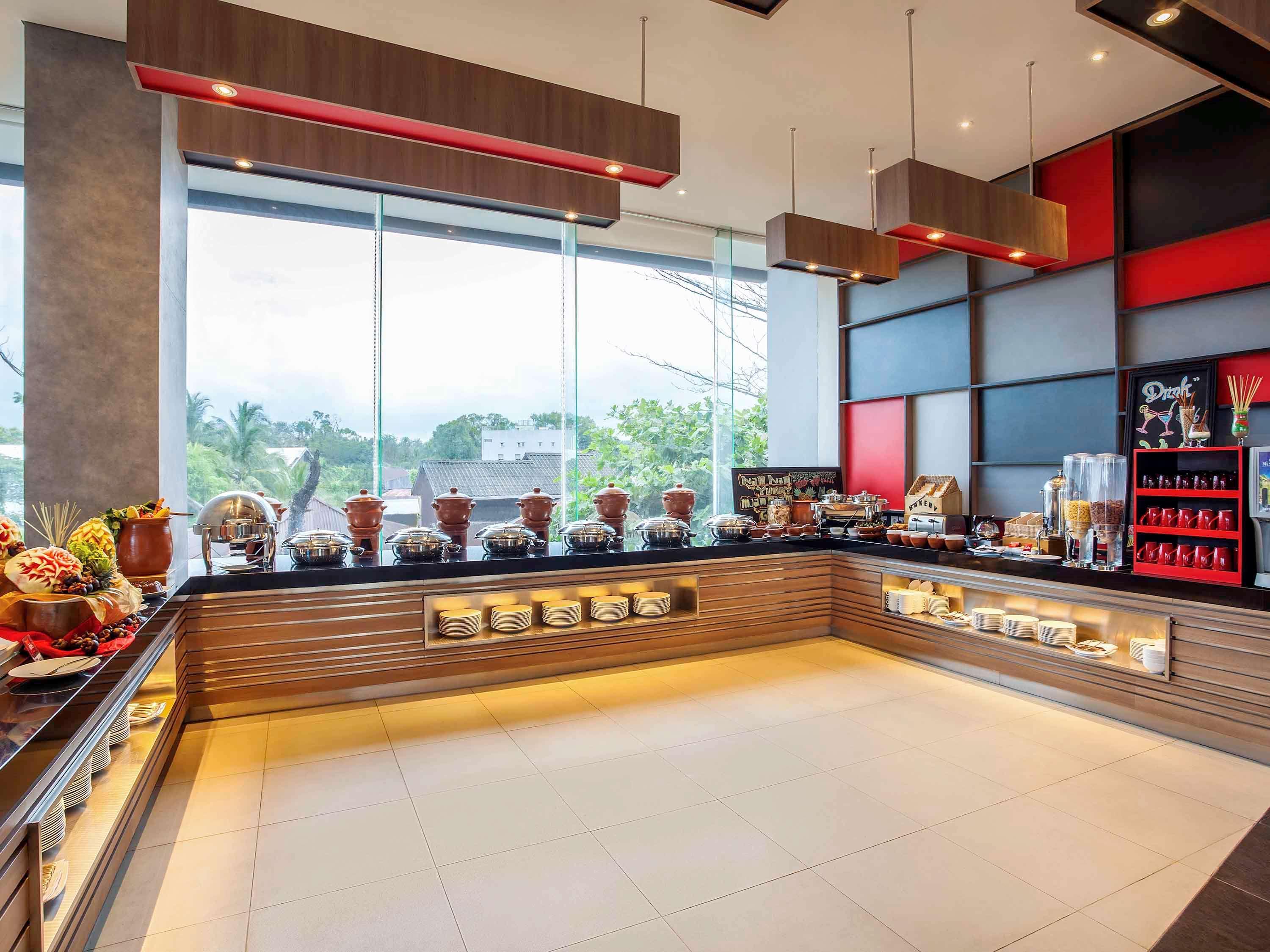 Ibis Manado City Center Boulevard Zewnętrze zdjęcie