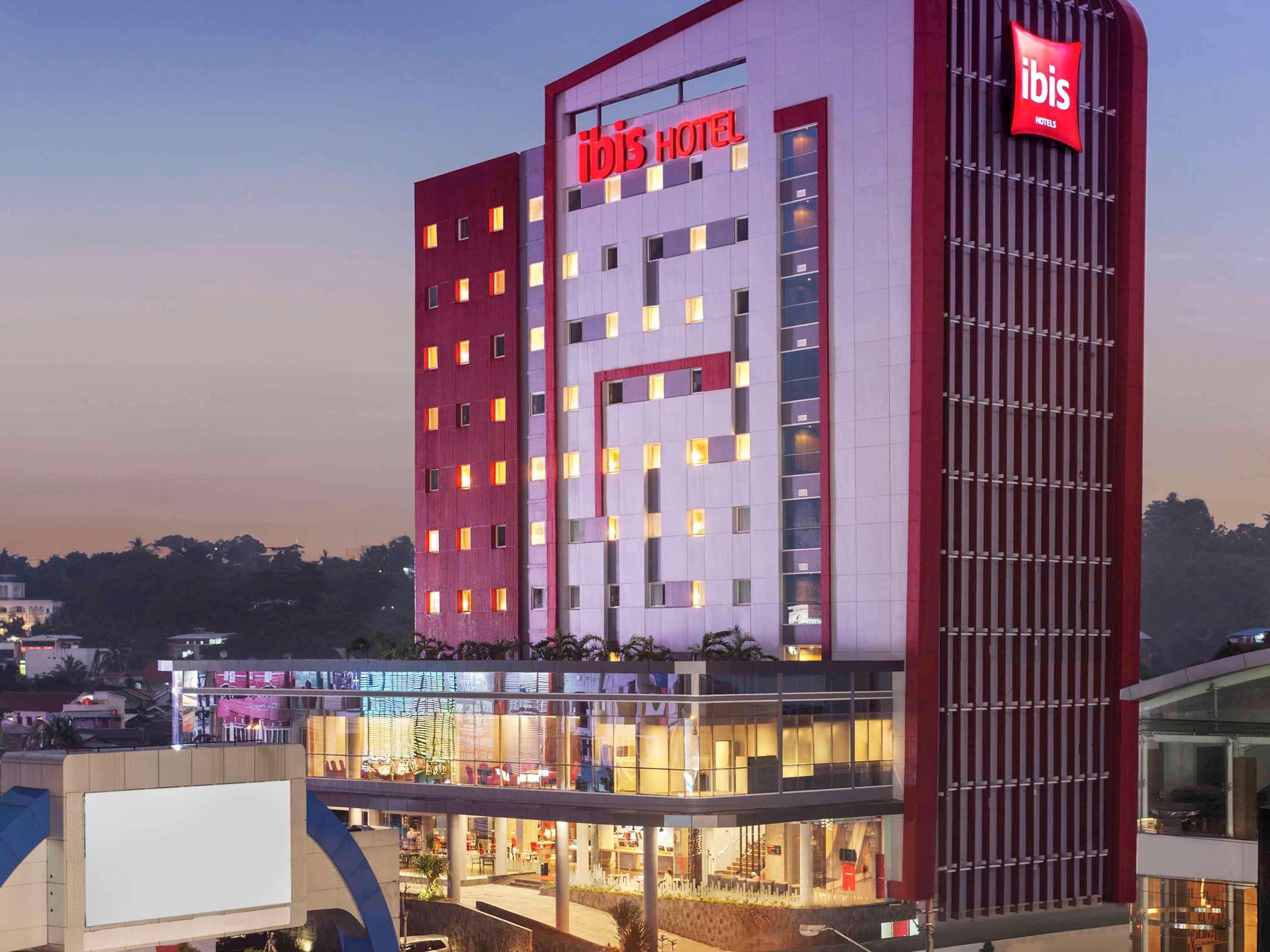 Ibis Manado City Center Boulevard Zewnętrze zdjęcie